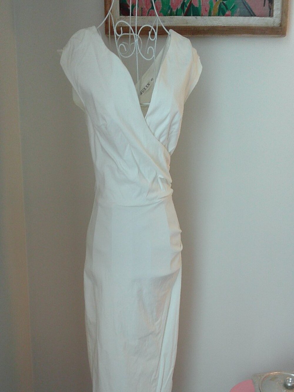 White Cap Sleeve Sweetheart Midi Pencil Dress